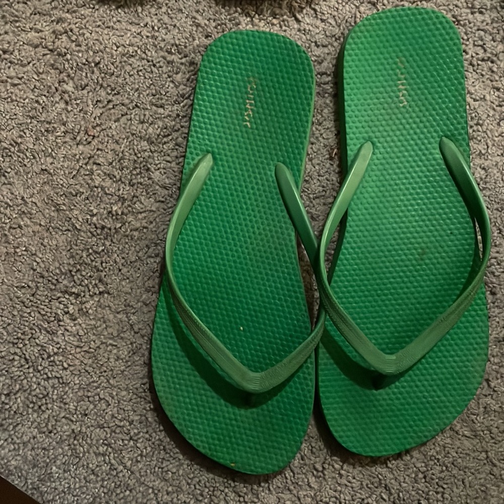 Flip flops - Picture 3 of 4